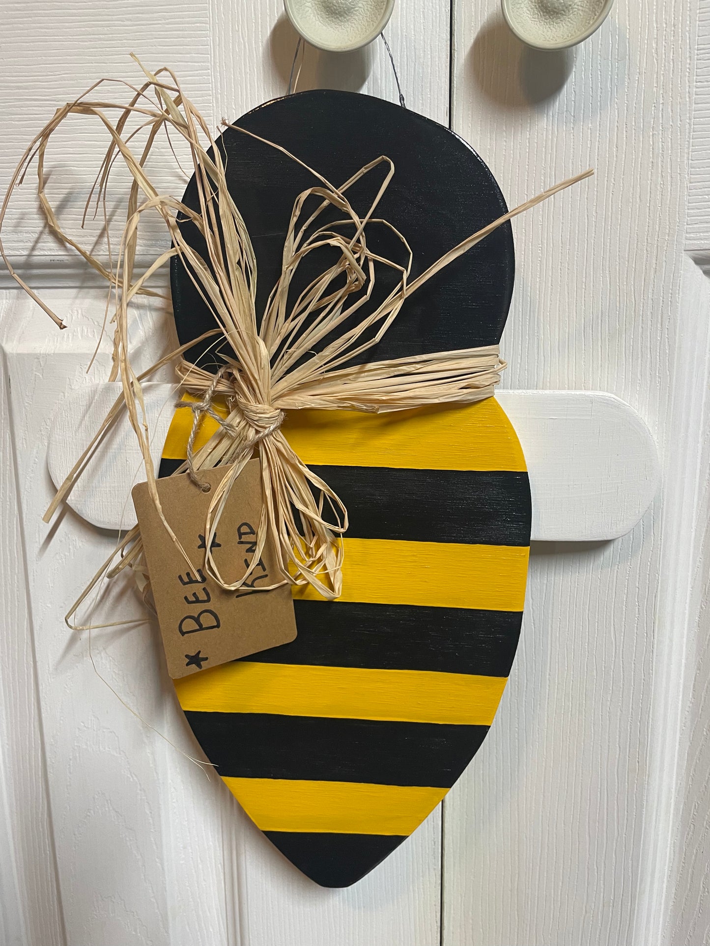 Hanging Bee